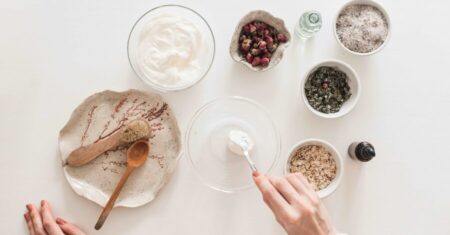 Beleza Natural: Como Criar uma Rotina de Cuidados com Produtos Caseiros e Orgânicos